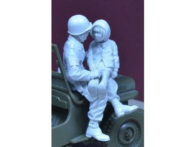 Us Paratrooper With Small Girl 1944-45 - zdjęcie 3