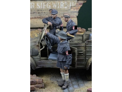Hitlerjugend Boys, Germany 1945, For Kubelwagen - zdjęcie 3