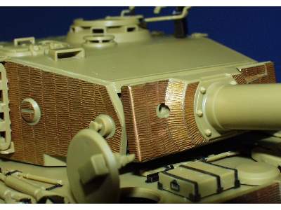  Zimmerit Tiger I Mid.  Production 1/35 - Academy Minicraft - bl - zdjęcie 5