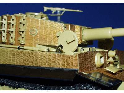  Zimmerit Tiger I Mid.  Production 1/35 - Academy Minicraft - bl - zdjęcie 6