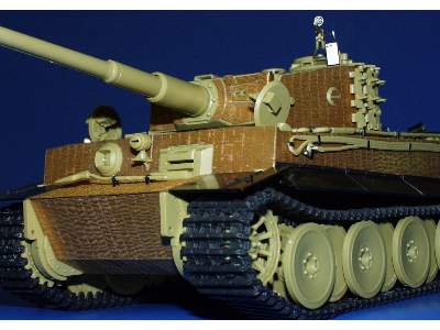  Zimmerit Tiger I Mid.  Production 1/35 - Academy Minicraft - bl - zdjęcie 7