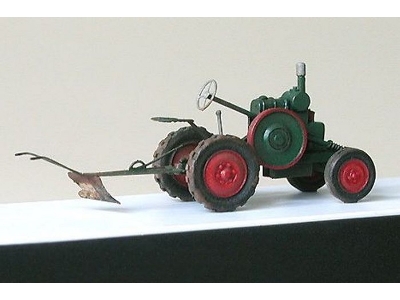 Tractor Svoboda With Plow (1937) - zdjęcie 2