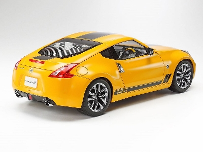 Nissan 370z Heritage Edition - zdjęcie 3