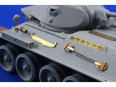  T-34/76 Model 1942 1/48 - Hobby Boss - blaszki - zdjęcie 11