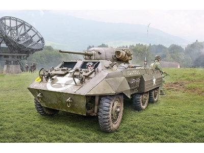 M8 Greyhound - amerykański samochód pancerny - zdjęcie 1