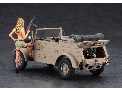 52273 Pkw.K1 Kübelwagen Type 82 (Balloon Tire) W/Blonde Girl's Figure - zdjęcie 3