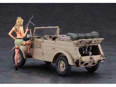 52273 Pkw.K1 Kübelwagen Type 82 (Balloon Tire) W/Blonde Girl's Figure - zdjęcie 3