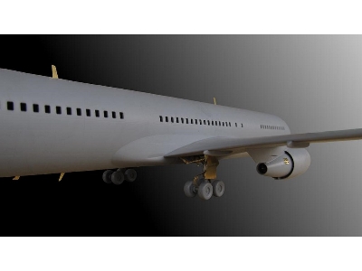 Boeing 767-300 (Designed To Be Used With Zvezda Kits) - zdjęcie 2