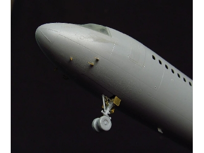 Airbus A321 Detailing Set (Designed To Be Used With Zvezda Kits) - zdjęcie 4
