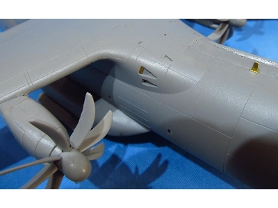 Airbus A400m (Designed To Be Used With Revell Kits) - zdjęcie 3