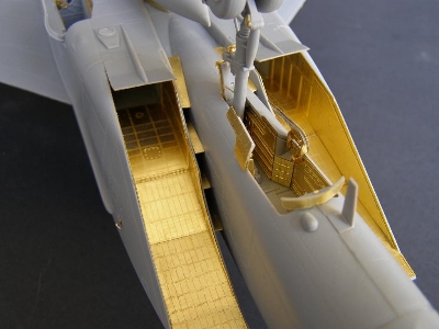 Mikoyan Mig-25 Rbt / Rb / Pd / Rbf Wheel Bays (Designed To Be Used With Icm Kits) - zdjęcie 4