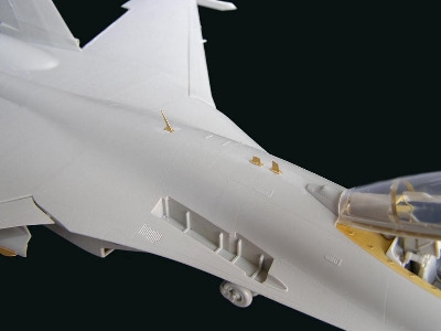 Sukhoi Su-35 Flanker-e Exterior (Designed To Be Used With Kitty Hawk Model Kits) - zdjęcie 4