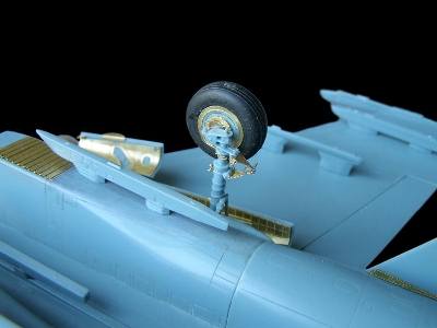 Sukhoi Su-27 Landing Gears (Designed To Be Used With Academy Kits) - zdjęcie 14