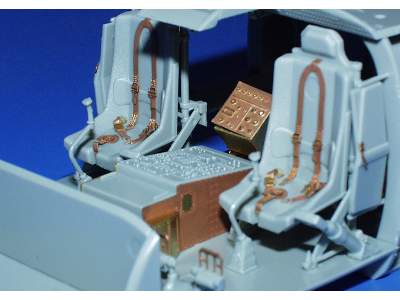  UH-60L interior 1/35 - Academy Minicraft - blaszki - zdjęcie 6