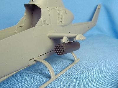 Xm159 2.75 Inch Rocket Launcher (For Ah-1g icm, Special Hobby And Revell Kits) - zdjęcie 6