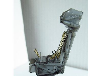 Ejection Seat K-36dm Early (For: Su-24, Su-25, Su-27 And Mig-29) - zdjęcie 3