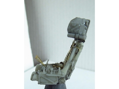 Ejection Seat K-36dm Late (For: Su-24, Su-25, Su-27, Mig-29.) - zdjęcie 3