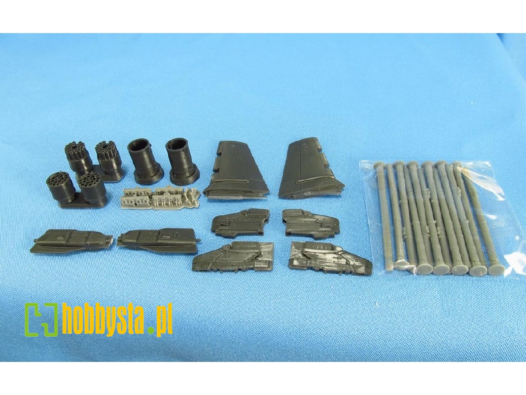 Kamov Ka-50 Hokum Stub Wing With At-16 Scallion And B-8v20 (Designed To Be Used With Italeri And Revell Kit) - zdjęcie 1 Kamov Ka-50 Hokum Stub Wing With At-16 Scallion And B-8v20 (Designed To Be Used With Italeri And Revell Kit) - zdjęcie 1
