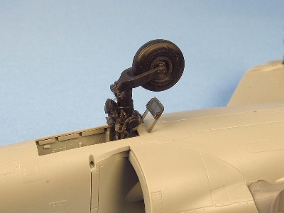 Bae Harrier Gr.1/Gr.3 Landing Gears With Wheels (Designed To Be Used With Kinetic Model Kits) - zdjęcie 5