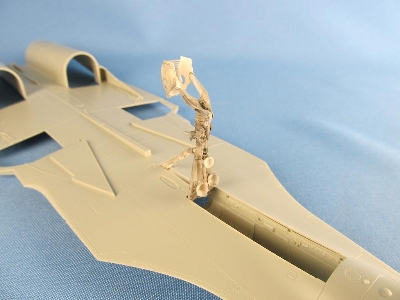 Sukhoi Su-27 - Landing Gears (Designed To Be Used With Kitty Hawk Models Kits) - zdjęcie 5