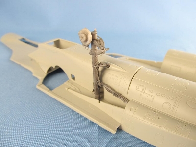 Sukhoi Su-27 - Landing Gears (Designed To Be Used With Kitty Hawk Models Kits) - zdjęcie 8