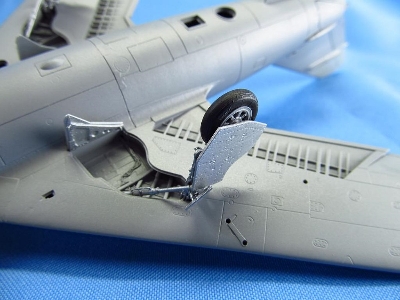 Mikoyan Mig-17 - Landing Gears (Designed To Be Used With Hobby Boss Kits) - zdjęcie 2