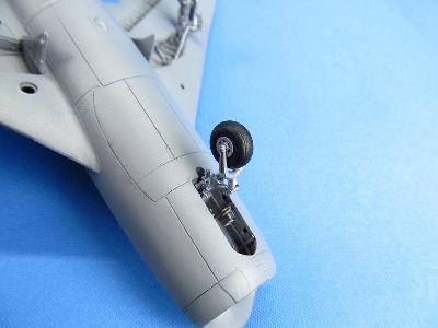 Mikoyan Mig-17 - Landing Gears (Designed To Be Used With Hobby Boss Kits) - zdjęcie 5