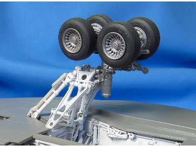 Rockwell B-1 B Lancer - Landing Gears Set With Wheels Bay (For Revell Kits) - zdjęcie 10