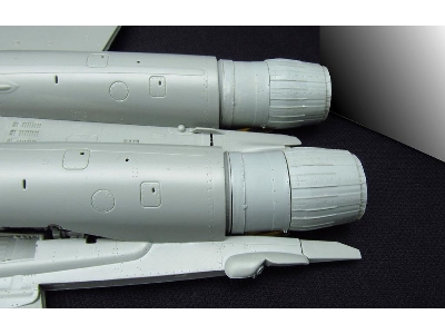 Mikoyan Mig-29 9-13/Smt/As Fulcrum - Jet Nozzles (For Great Wall Hobby Kits) - zdjęcie 3