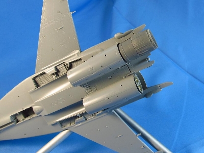 Mikoyan Mig-29 - Opened Jet Nozzles (Designed To Be Used With Great Wall Hobby Kits) - zdjęcie 2