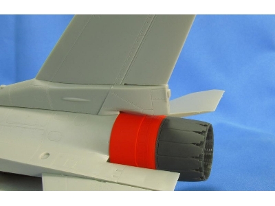 Lockheed-martin F-16 C - Jet Nozzle For Engine F100-pw (Designed To Be Used With Tamiya Kits) - zdjęcie 6