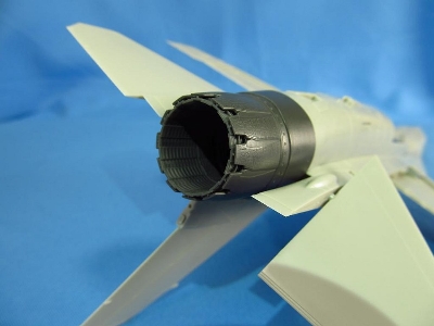 Lockheed-martin F-16 C - Opened Jet Nozzle For Engine F110 (Designed To Be Used With Tamiya Kits) - zdjęcie 4