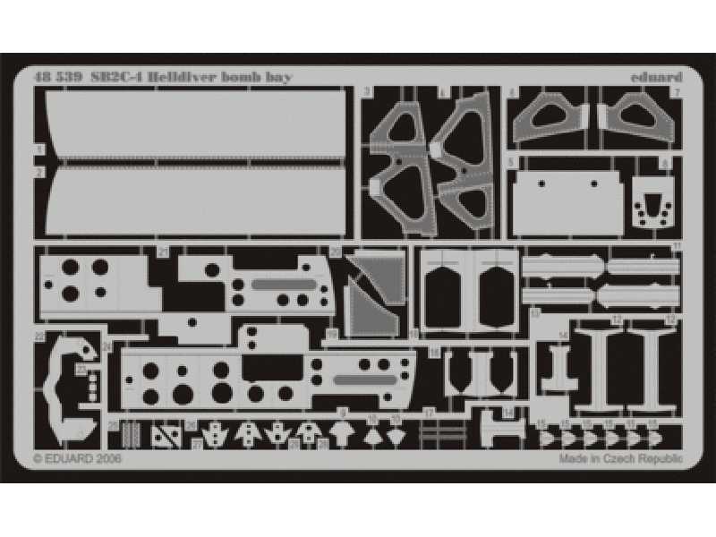  SB2C-4 bomb bay 1/48 - Accurate Miniatures - blaszki - zdjęcie 1