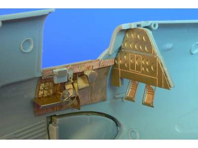  SB2C-4 interior 1/48 - Accurate Miniatures - blaszki - zdjęcie 5