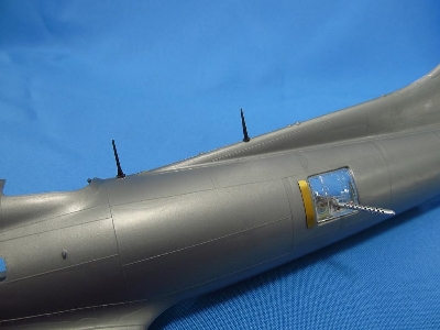Boeing B-17 F/G Flying Fortress - Exterior Details (For Hong Kong Models And Monogram Kits) - zdjęcie 4