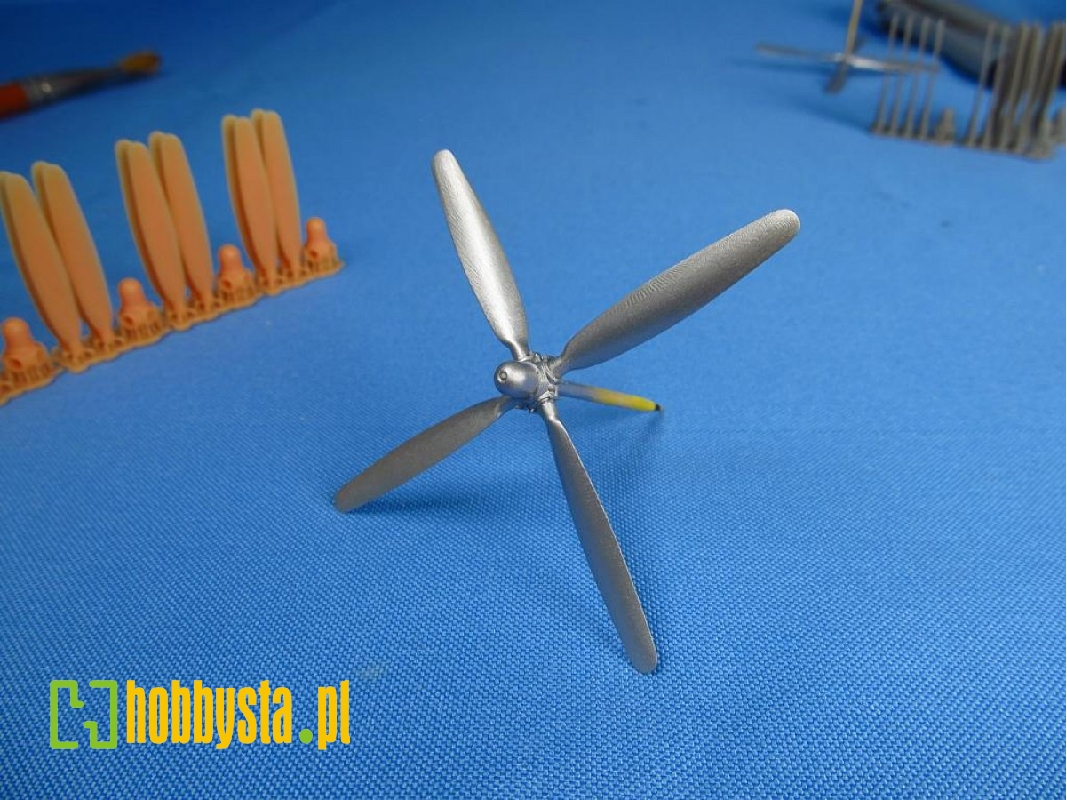 Consolidated B-24 / Boeing B-29 Superfortress - Hamilton Standard Propellers (3d-printed) - zdjęcie 1