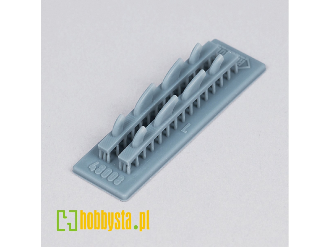 Jak-9 Exhaust Pipe (Early Type) (For Zvezda) - zdjęcie 1 Jak-9 Exhaust Pipe (Early Type) (For Zvezda) - zdjęcie 1
