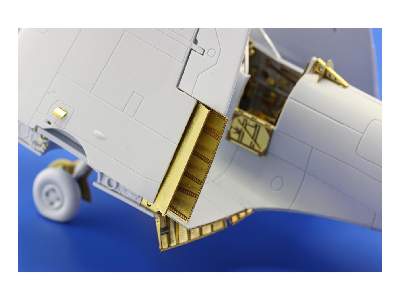  Seafire F. XVII landing flaps 1/48 - Airfix - blaszki - zdjęcie 2