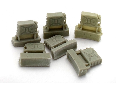 Us Plastic Tank (6 Pcs) - zdjęcie 1