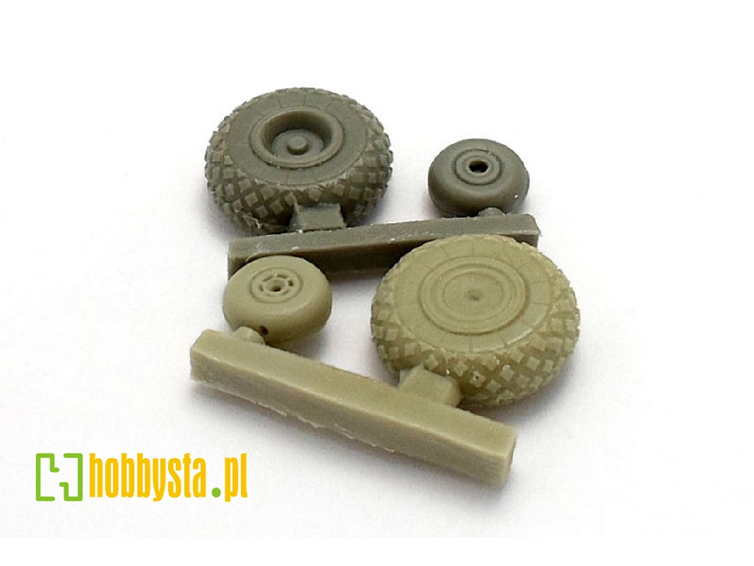 Wheels For Helicopter Mil Mi-6 - zdjęcie 1 Wheels For Helicopter Mil Mi-6 - zdjęcie 1