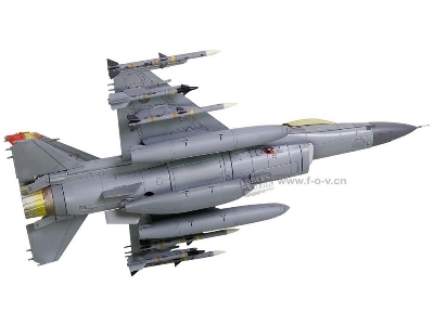 Lockheed Martin F-16 Viper Block 20 - Rocaf, 26th Tfg 401st Tfw, Hualian Ab - zdjęcie 4