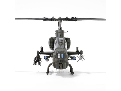 Bell Ah-1w "whiskey Cobra" Attack Helicopter - zdjęcie 5
