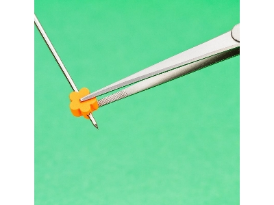 Fine Serrated Locking Tweezers - zdjęcie 2