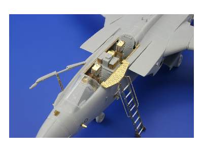  Tornado IDS seatbelts 1/48 - Hobby Boss - blaszki - zdjęcie 2