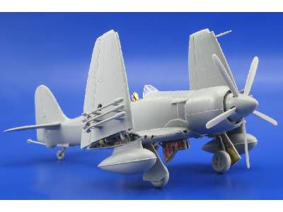  Sea Fury FB. II S. A. 1/72 - Trumpeter - blaszki - zdjęcie 4