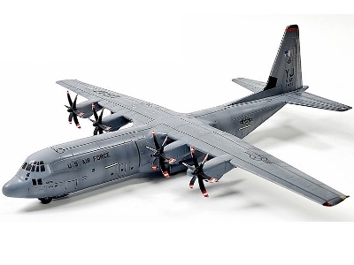 Lockheed C-130 J-30 Super Hercules - zdjęcie 13