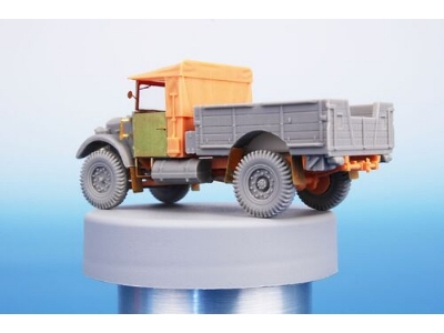 Fordson Wot2e (15cwt) 'wooden Cargo Bed' - British Wwii 15-cwt Truck - zdjęcie 12