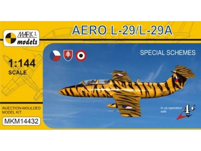 Aero L-29 A - Akrobat And Special Schemes - zdjęcie 1
