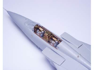  Tornado F.3 1/72 - Italeri - blaszki - zdjęcie 9