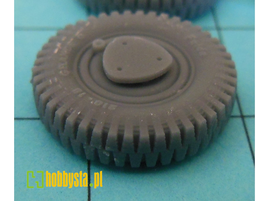 Wheels For Sd.Kfz 221/222/223 - Gelande, Early Rims - zdjęcie 1